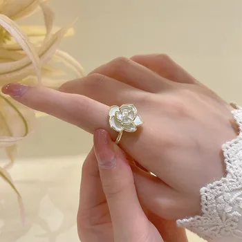 Modne Retro pierścień kobieta japońskie i koreańskie proste kwiat kamelii małej zapach lekki obiekt, w luksusowym oleju kropla perła pierścionek